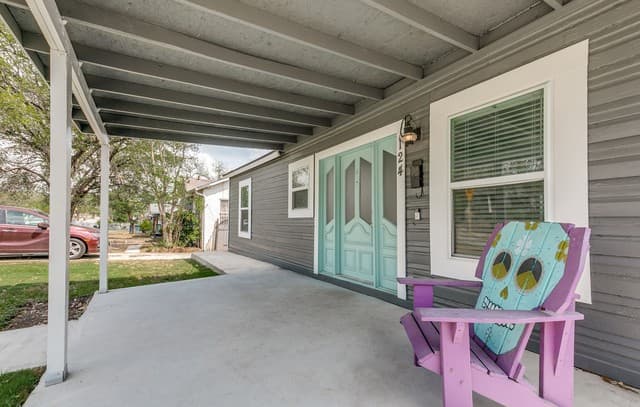 3-bedroom rental at 124 Nelson Ave in San Antonio, TX — photo 4