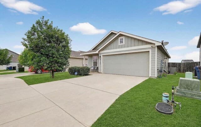 2-bedroom rental at 6407 Delgado in San Antonio, TX — photo 2