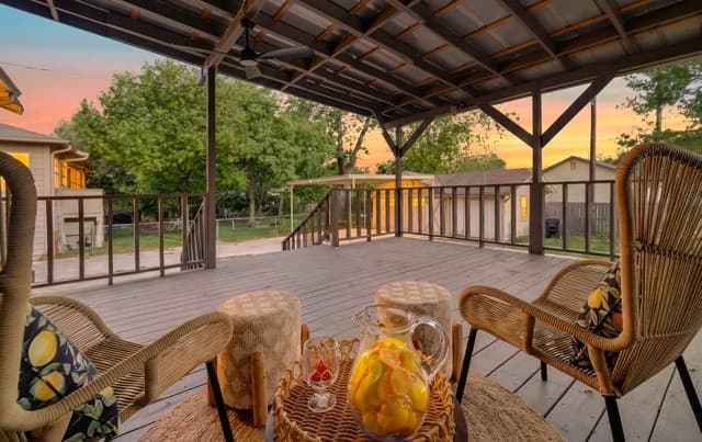 4-bedroom rental at 806 Kayton Ave in San Antonio, TX — photo 5