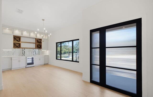 5-bedroom rental at 118 Tiger Tail in Hollywood Park, TX — photo 5