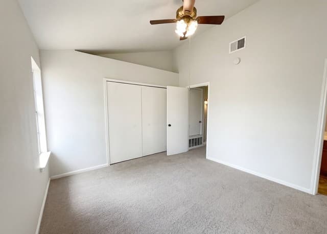 2-bedroom rental at 7880 Micron in San Antonio, TX — photo 3