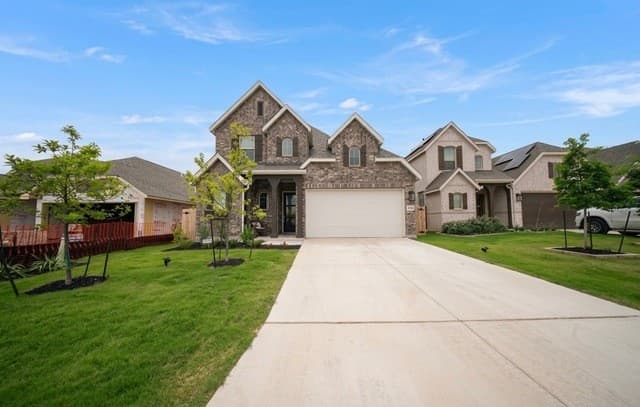 4-bedroom rental at 12372 Goulding in San Antonio, TX — photo 1