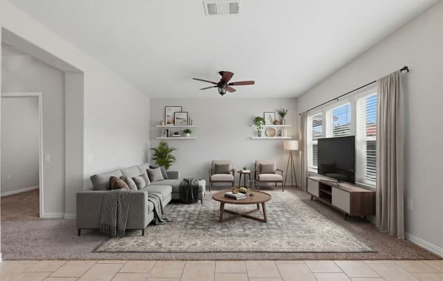 3-bedroom rental at 11538 Pelican Pass in San Antonio, TX — photo 2