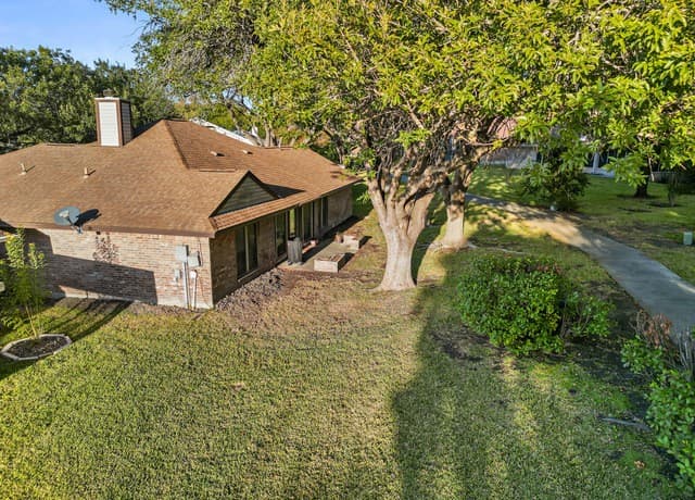 2-bedroom rental at 3620 Chestnut Court in Cibolo, TX — photo 3
