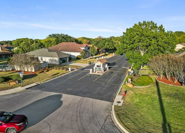 2-bedroom rental at 3620 Chestnut Court in Cibolo, TX — photo 4