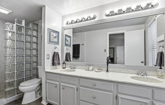 3-bedroom rental at 10226 Apricot Field in San Antonio, TX — photo 3