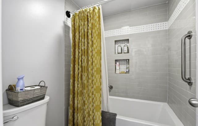 3-bedroom rental at 10226 Apricot Field in San Antonio, TX — photo 5
