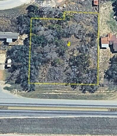 rental at 000 N State Highway 16 in Poteet, TX — photo 1