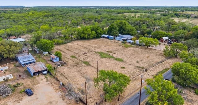rental at 18835 Caballero in San Antonio, TX — photo 4