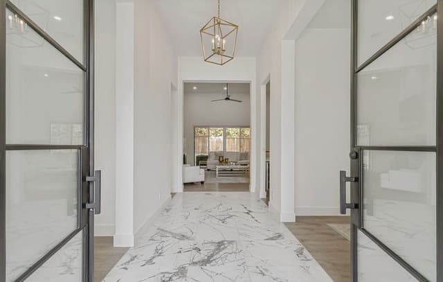 4-bedroom rental at 1101 Garraty in Terrell Hills, TX — photo 4