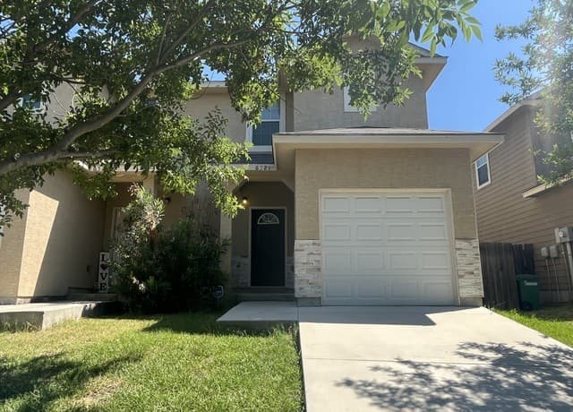 rental at 6321 & 6323 Attucks Ln in San Antonio, TX — photo 1