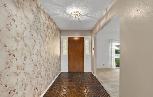 3-bedroom rental at 2031 Oak Vista in San Antonio, TX — photo 5