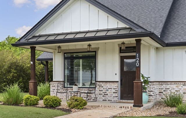 3-bedroom rental at 120 Magnolia in La Vernia, TX — photo 3