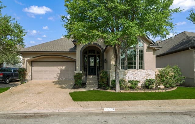 3-bedroom rental at 23007 Osprey Ridge in San Antonio, TX — photo 1