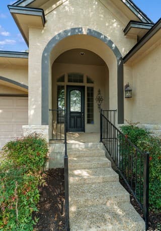 3-bedroom rental at 23007 Osprey Ridge in San Antonio, TX — photo 3