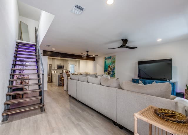 2-bedroom rental at 166 Elizabeth Rd Unit C in San Antonio, TX — photo 3