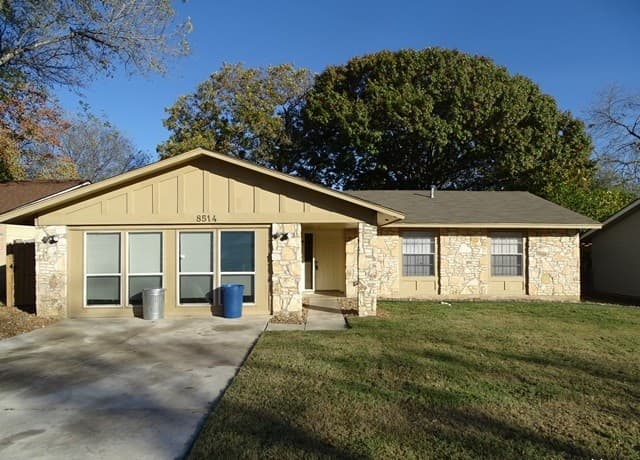 3-bedroom rental at 8514 Glen Ct in San Antonio, TX — photo 1