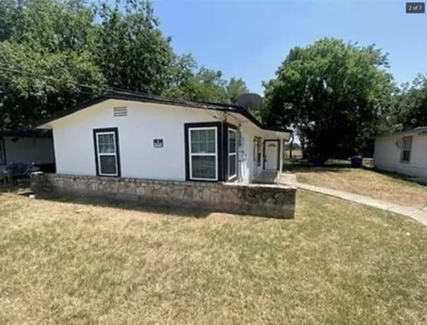 2-bedroom rental at 3038 Weir Avenue in San Antonio TX