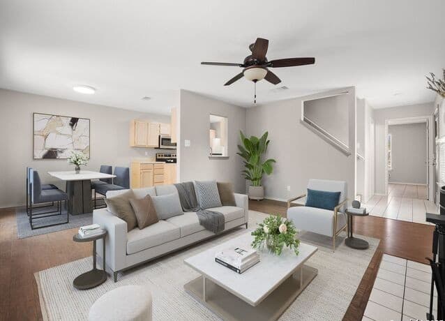 3-bedroom rental at 6310 Club Oaks in San Antonio, TX — photo 2