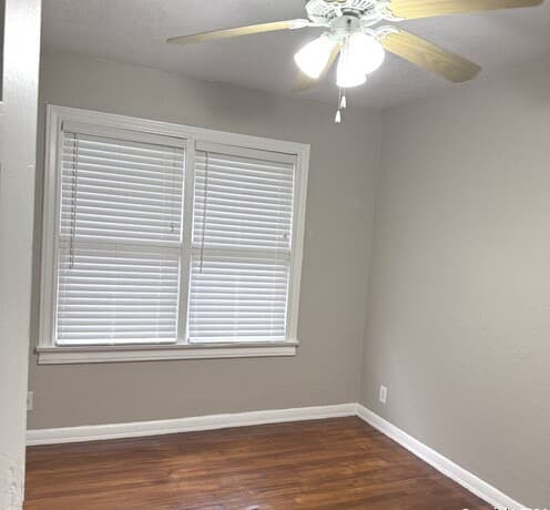 2-bedroom rental at 217 Natalen Unit 8 in San Antonio, TX — photo 1