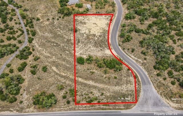 rental at 14004 State Highway 46 W in Spring Branch, TX — photo 2