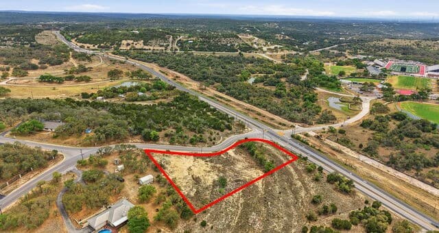 rental at 14004 State Highway 46 W in Spring Branch, TX — photo 5