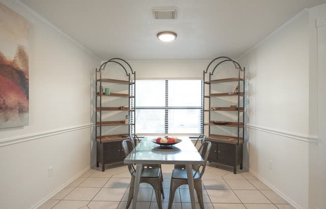 4-bedroom rental at 15822 Pleasant Well Drive in San Antonio, TX — photo 5