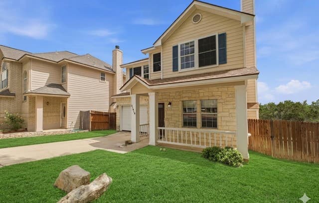 3-bedroom rental at 21810 Goldcrest in San Antonio, TX — photo 1