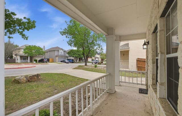 3-bedroom rental at 21810 Goldcrest in San Antonio, TX — photo 3