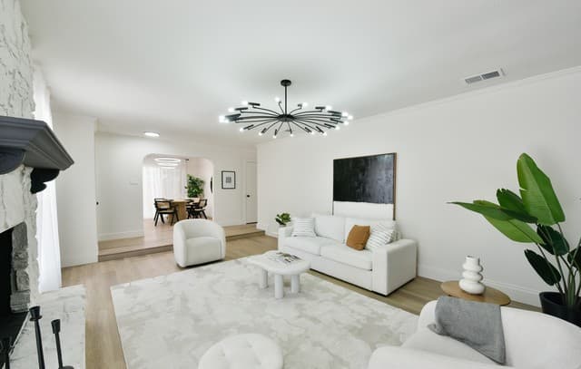 4-bedroom rental at 4402 Grantilly St in San Antonio, TX — photo 3