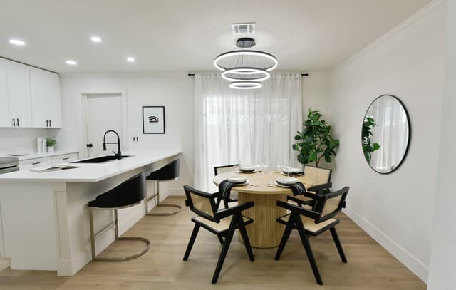4-bedroom rental at 4402 Grantilly St in San Antonio, TX — photo 4