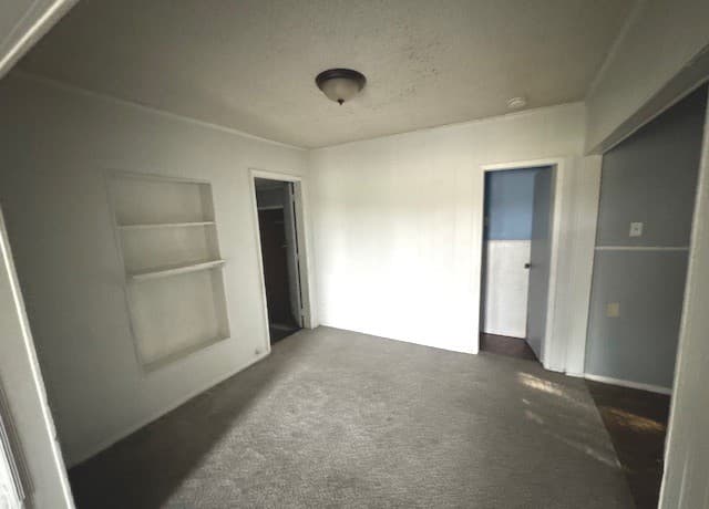 3-bedroom rental at 132 Parkview in San Antonio, TX — photo 4