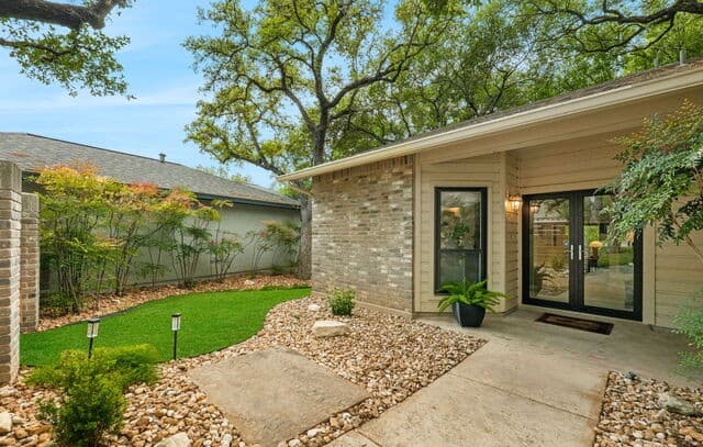 2-bedroom rental at 14139 Day Star St in San Antonio, TX — photo 5