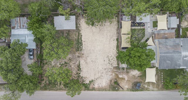 rental at 15608 Martinez in San Antonio, TX — photo 5