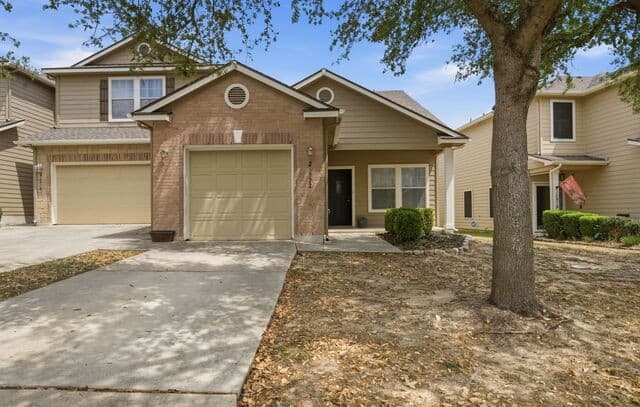 2-bedroom rental at 26822 Villa Toscana in San Antonio, TX — photo 1
