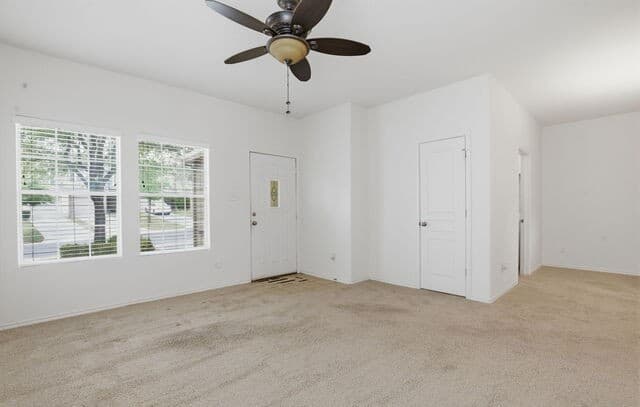 2-bedroom rental at 26822 Villa Toscana in San Antonio, TX — photo 5