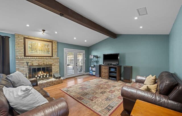 4-bedroom rental at 106 Seamoor in Fredericksburg, TX — photo 5