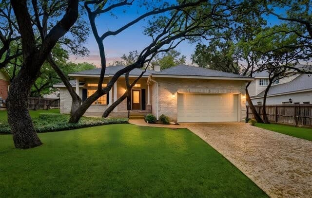 3-bedroom rental at 6 Ancient Bend in San Antonio, TX — photo 1