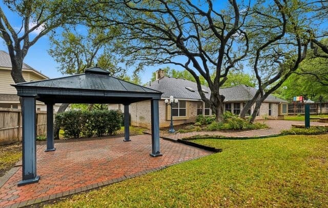 3-bedroom rental at 6 Ancient Bend in San Antonio, TX — photo 5