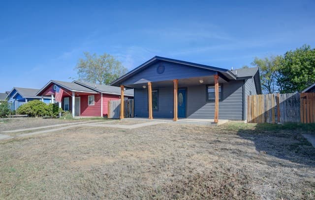 3-bedroom rental at 4927 Fortuna in San Antonio, TX — photo 3