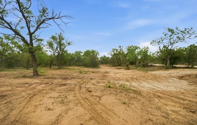 rental at 2128 Martinez Losoya in San Antonio, TX — photo 4