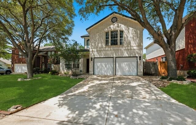 3-bedroom rental at 12215 Stable Knoll in San Antonio, TX — photo 5