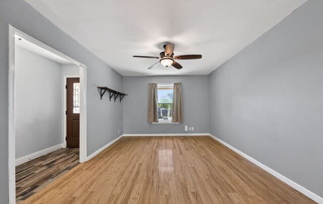 5-bedroom rental at 5343 Galacino in San Antonio, TX — photo 5