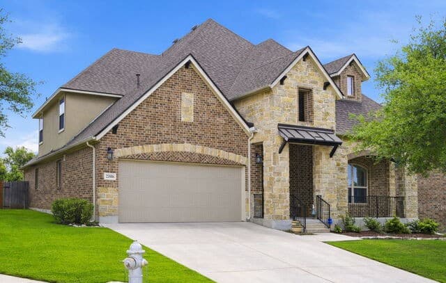 3-bedroom rental at 23506 Enchanted Bend in San Antonio, TX — photo 1