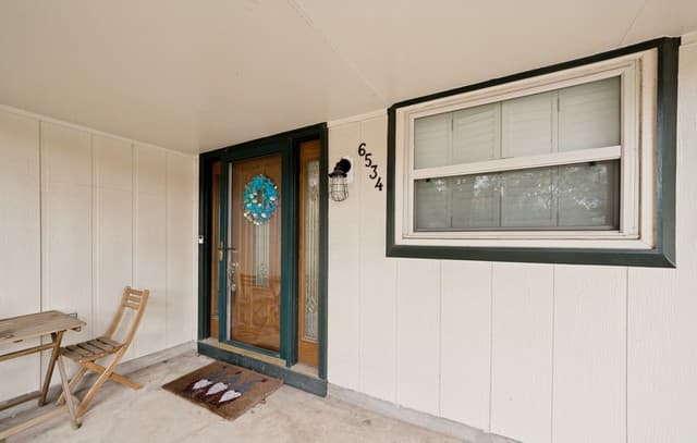 4-bedroom rental at 6534 Hoofs in San Antonio, TX — photo 3