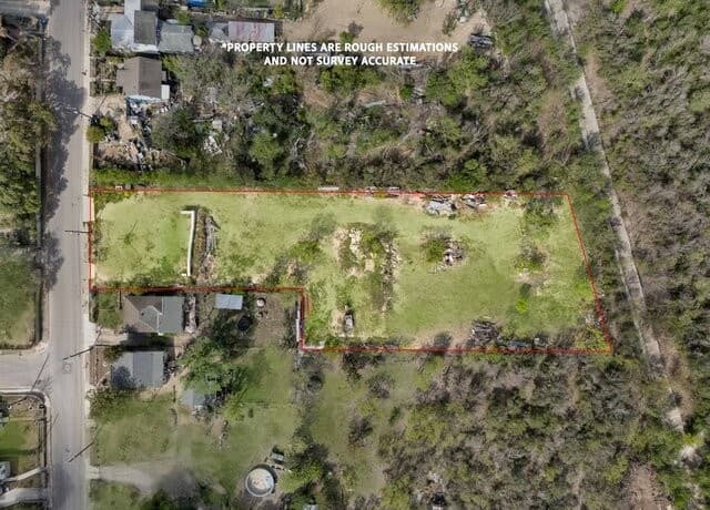 rental at 131 Chickering Avenue 1 in San Antonio, TX — photo 1