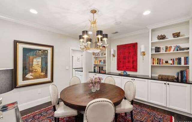3-bedroom rental at 7731 Broadway Unit A10 in San Antonio, TX — photo 5