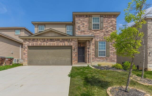 4-bedroom rental at 7410 Champion in San Antonio, TX — photo 1