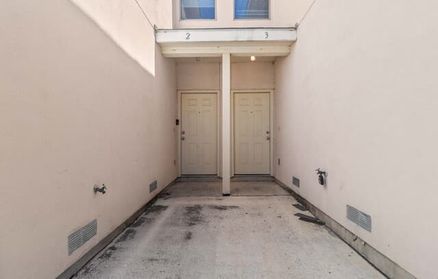 rental at 10718 Mathom Landing in Universal City, TX — photo 4