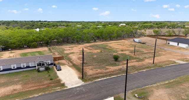 rental at 16131 Vaquero Dr in Atascosa, TX — photo 2